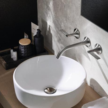 geberit-variform-washbasin-round-close